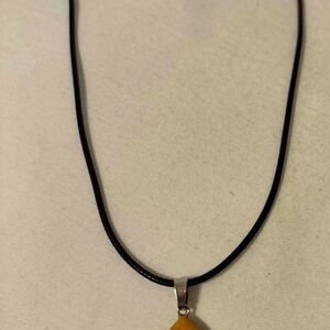 Elegant Black and Gold Pendant Necklace